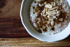 Cinnamon Brown Sugar Steel Cut Oats with Sliced Almonds